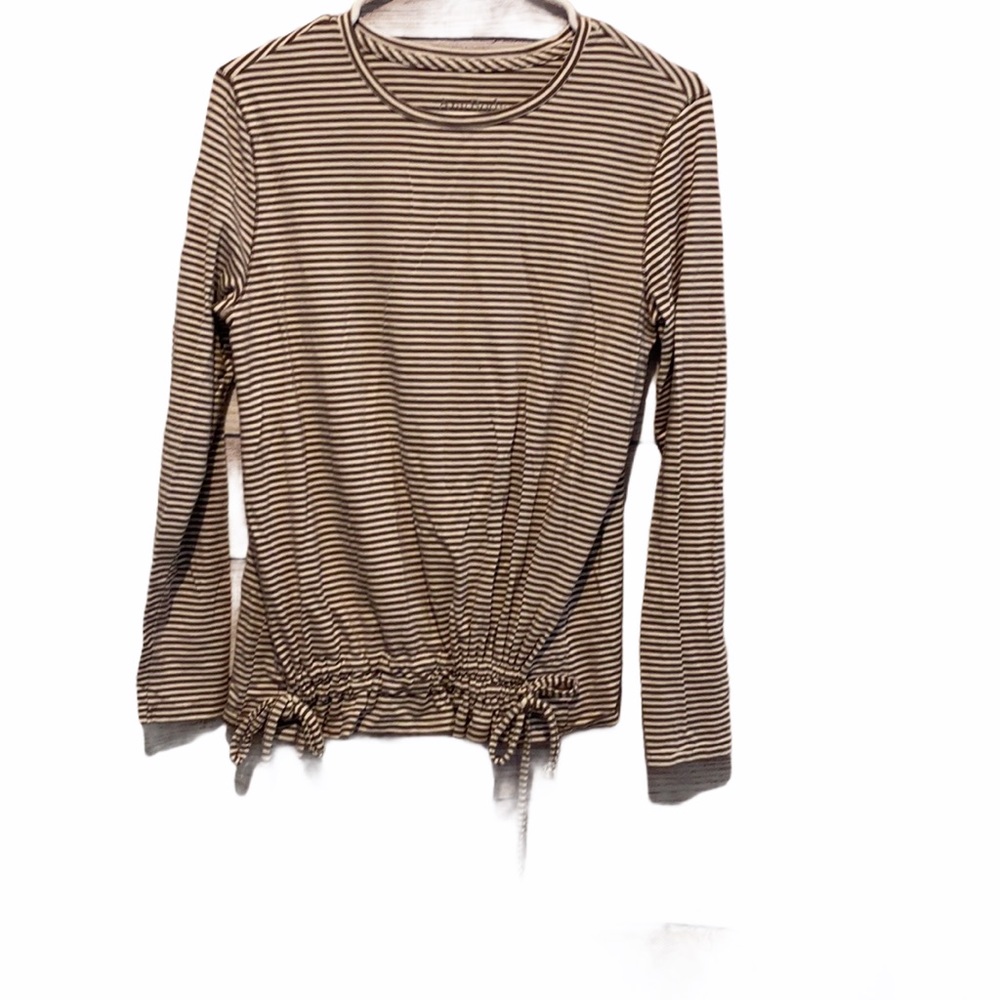 💜💜 AnyBody Long Sleeved Striped TeeShirt Size M